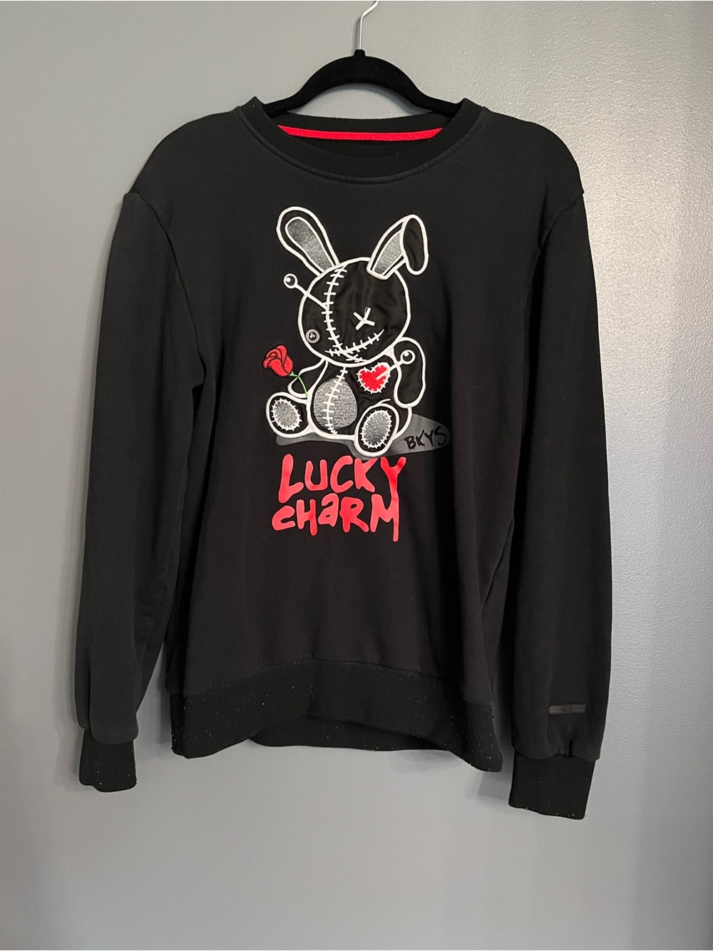 BKYS Lucky Charm Embroidery Black Crewneck Pullover Sweatshirt Unisex Sz M GUC